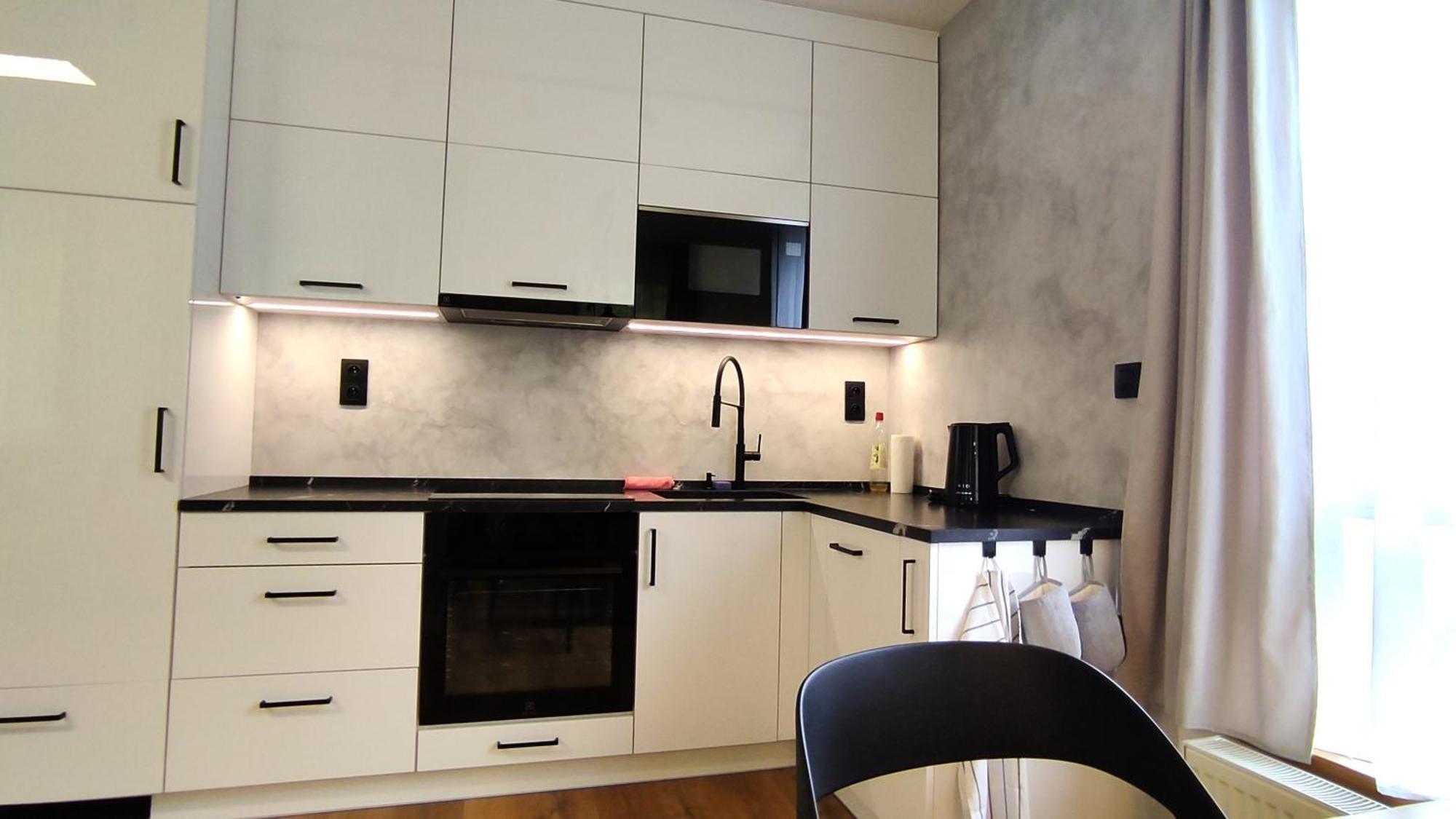 WELLNESS APARTMÁN RESIDENT HARRACHOV C308 Horský apartmán 2KK s velkou terasou a vlastním parkováním v garáži Esterno foto