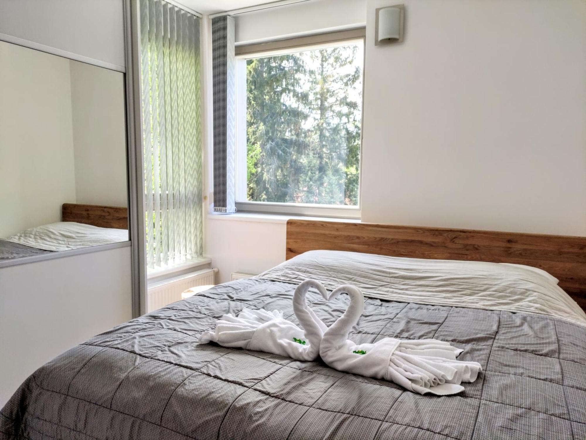 WELLNESS APARTMÁN RESIDENT HARRACHOV C308 Horský apartmán 2KK s velkou terasou a vlastním parkováním v garáži Esterno foto
